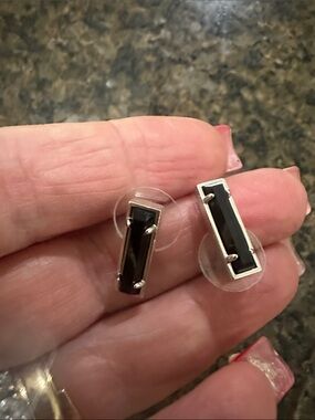 Kendra Scott Black Rectangular Stud Earrings